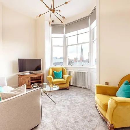 Luxury Rowntree House Across From The Shambles Апартаменты